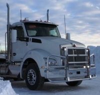 KENWORTH T880 Bumper. SEVERE DUTY Heavy Duty Semi Truck Bumper from ALI ARC. 2 Post Deer Protection Semi Truck Bumper.