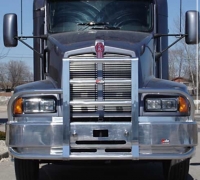 KENWORTH T600 Bumper. Heavy Duty Semi Truck Bumper from ALI ARC. 2 Post Deer Protection Semi Truck Bumper.