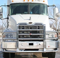 MACK CX Bumper. MACK VISION Bumper.  Heavy Duty Semi Truck Bumper from ALI ARC. 2 Post Deer Protection Semi Truck Bumper.