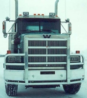 WESTERN STAR 4900B Bumper. WESTERN STAR LOGGER Bumper.  Set Back Heavy Duty Semi Truck Bumper from ALI ARC. 2 Post Deer Protection Semi Truck Bumper.